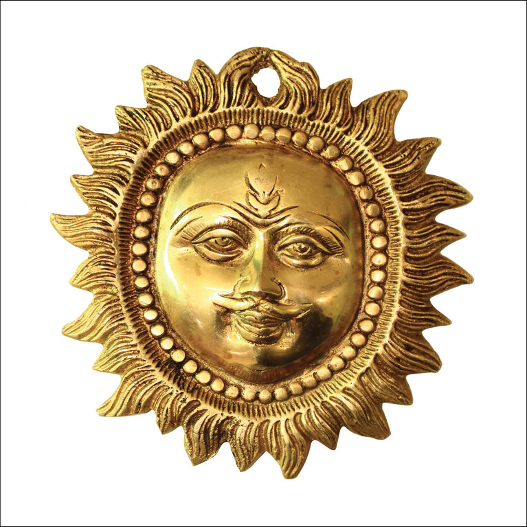 Brass Sun Face Statue for Wall Hanging Showpiece Article for Home Decoration (15 x 15 x 2 CM, Golden)