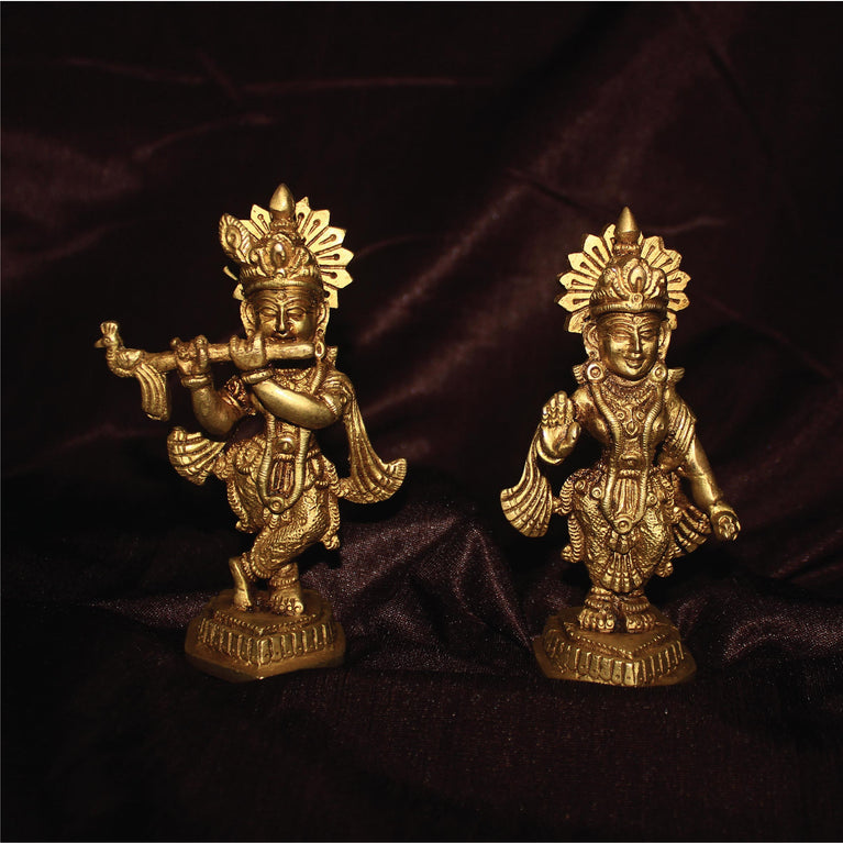 Rangkala Home & Décor Lord Radha Krishna Idol Statue Decor Figurine Krishna Janmashtami Decorative Showpiece - 12.19 cm  (Brass, Gold)