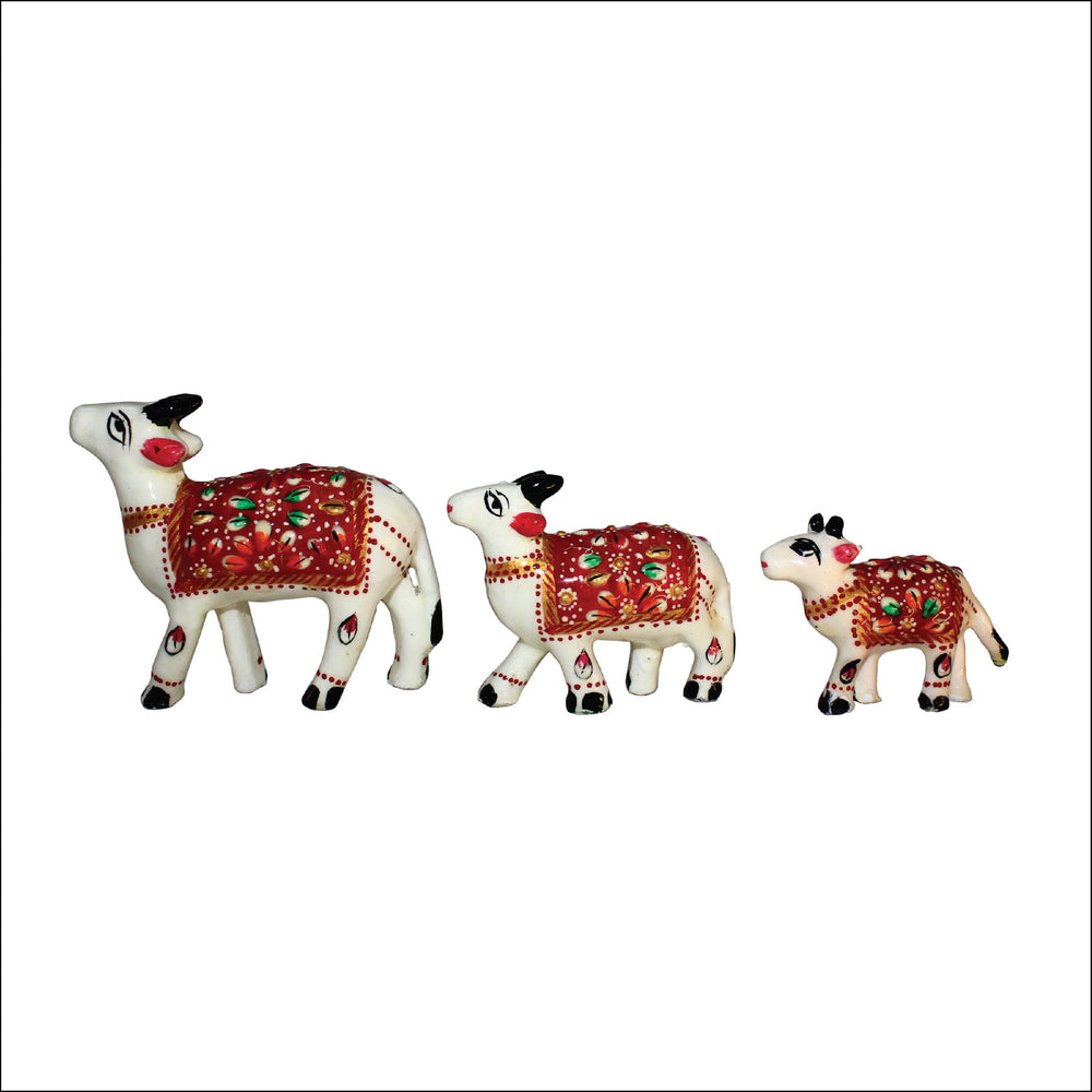 Rangkala Mache Handcrafted Cow Showpiece Home Decor Item (Set of 3, White)