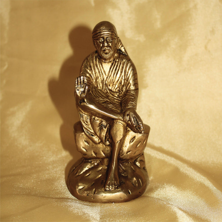 Saibaba Murti Idol Statue - Indian Sculpture - Premium Brass Shirdi Sai Baba - Beautiful Sai Baba 6 Inches